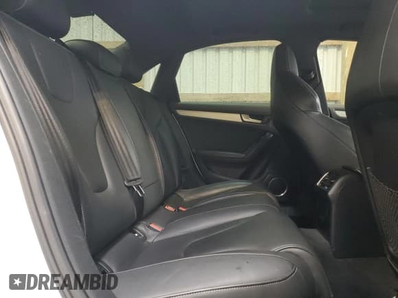 ✅ 2014 Audi S4 Premium • VIN: WAUFGCFL3EA005085 • Лот: 90819305. Опубликован ранее на Copart с пробегом 151 926 миль. Бесплатный доступ к архиву аукционных продаж из США и подробный отчёт об истории автомобиля на DreamBid. Изображение 10.