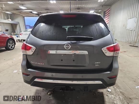 ✅ 2016 Nissan Pathfinder Platinum • VIN: 5N1AR2MM4GC643829 • Lot: 93140505. Listed on Copart with 94,239 mi. Free auction sales archive from the USA and detailed vehicle history report at DreamBid. Image 6.