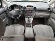 ✅ 2007 Kia Rondo LX • VIN: KNAFG525577029097 • Лот: 78657174. Опубликован ранее на Copart с пробегом 194 520 миль. Бесплатный доступ к архиву аукционных продаж из США и подробный отчёт об истории автомобиля на DreamBid. Изображение 8.