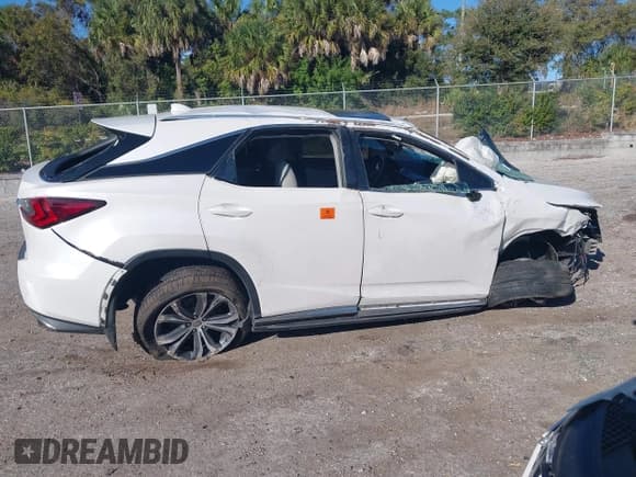 ✅ 2017 Lexus RX 350 • VIN: 2T2ZZMCA4HC056349 • Lot: 43846136. Listed on IAAI with 82,233 mi. Free auction sales archive from the USA and detailed vehicle history report at DreamBid. Image 13.