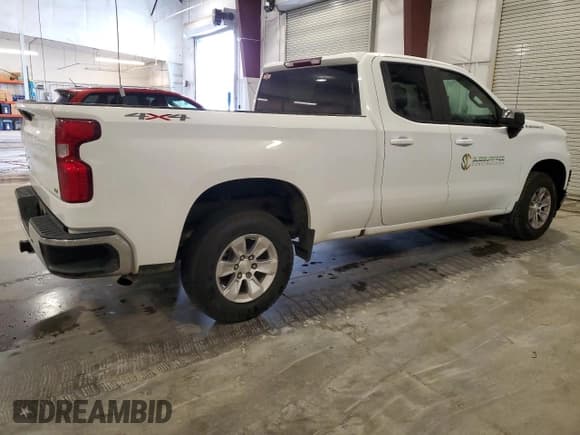 ✅ 2019 Chevrolet Silverado 1500 LT • VIN: 1GCRYDEKXKZ283491 • Lot: 67331524. Wystawiony na Copart z przebiegiem 132 067 mil. Bezpłatny archiwum sprzedaży aukcyjnych z USA i szczegółowy raport historii pojazdu na DreamBid. Zdjęcie 3.