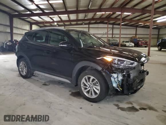 2017 Hyundai Tucson SE Plus с VIN KM8J33A4XHU474536, выставлен на аукционе Copart как лот 68124325 с пробегом 93 071 миль миль и Списание • Salvage title. История ставок и продаж доступна на DreamBid. Изображение 4.