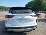 ✅ 2024 Infiniti QX50 Pure • VIN: 3PCAJ5AB4RF114693 • Lot: 42342843. Wystawiony na IAAI z przebiegiem 3 795 mil. Bezpłatny archiwum sprzedaży aukcyjnych z USA i szczegółowy raport historii pojazdu na DreamBid. Zdjęcie 16.