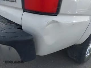 ✅ 2004 Chevrolet Suburban LT • VIN: 1GNFK16T04J251796 • Лот: 41691891. Опубликован ранее на IAAI с пробегом 237 489 миль. Бесплатный доступ к архиву аукционных продаж из США и подробный отчёт об истории автомобиля на DreamBid. Изображение 6.