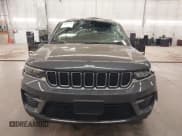 ✅ 2025 Jeep Grand Cherokee Altitude X • VIN: 1C4RJHAG5SC278876 • Лот: 42261321. Опубликован ранее на IAAI с пробегом 819 миль. Бесплатный доступ к архиву аукционных продаж из США и подробный отчёт об истории автомобиля на DreamBid. Изображение 13.