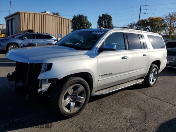 ✅ 2015 Chevrolet Suburban LTZ • VIN: 1GNSKKKC5FR163003 • Lot: 85335425. Wystawiony na Copart z przebiegiem 172 090 mil. Bezpłatny archiwum sprzedaży aukcyjnych z USA i szczegółowy raport historii pojazdu na DreamBid. Zdjęcie 1.
