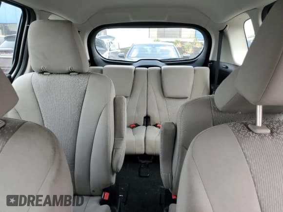 ✅ 2012 Mazda 5 Touring • VIN: JM1CW2CL6C0126610 • Lot: 82037285. Wystawiony na Copart z przebiegiem 137 393 mil. Bezpłatny archiwum sprzedaży aukcyjnych z USA i szczegółowy raport historii pojazdu na DreamBid. Zdjęcie 10.