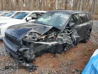 ✅ 2024 Jeep Grand Cherokee Limited • VIN: 1C4RJKBG8R8567873 • Lot: 92664375. Wystawiony na Copart z przebiegiem 22 826 mil. Bezpłatny archiwum sprzedaży aukcyjnych z USA i szczegółowy raport historii pojazdu na DreamBid. Zdjęcie 1.