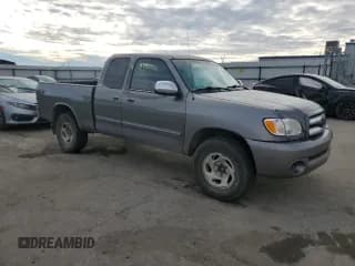 ✅ 2005 Toyota Tundra SR5 • VIN: 5TBRU34195S442661 • Lot: 93337265. Listed on Copart with 299,769 mi. Free auction sales archive from the USA and detailed vehicle history report at DreamBid. Image 4.