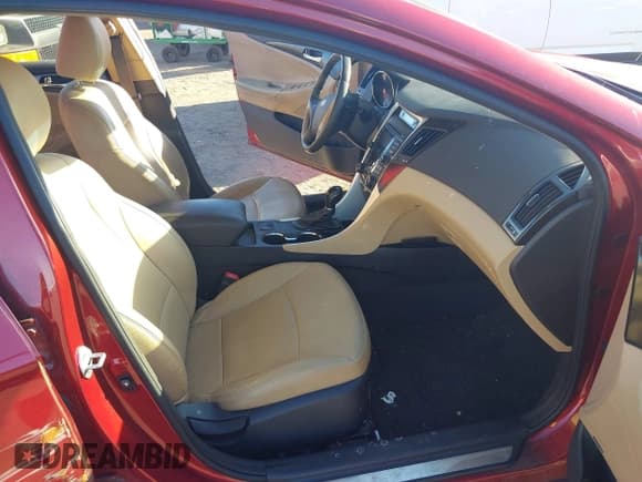 ✅ 2013 Hyundai Sonata SE • VIN: 5NPEC4AC0DH706245 • Lot: 43626643. Wystawiony na IAAI z przebiegiem 106 529 mil. Bezpłatny archiwum sprzedaży aukcyjnych z USA i szczegółowy raport historii pojazdu na DreamBid. Zdjęcie 5.