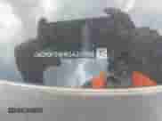 2024 Dodge Hornet R/T z VIN ZACPDFCW1R3A25865, wystawiony jako IAAI lot #42697510 z przebiegiem 27 455 mil mil oraz . Historia ofert i sprzedaży dostępna na DreamBid. Obrazek 9.