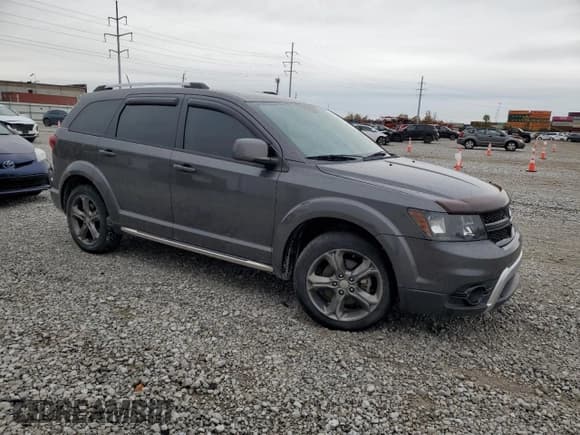 ✅ 2016 Dodge Journey Crossroad Plus • VIN: 3C4PDCGB1GT143807 • Lot: 90240985. Listed on Copart with 170,514 mi. Free auction sales archive from the USA and detailed vehicle history report at DreamBid. Image 4.