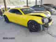 2010 Chevrolet Camaro 2SS z VIN 2G1FK1EJ5A9108819, wystawiony jako IAAI lot #43111522 z przebiegiem 174 324 mil mil oraz . Historia ofert i sprzedaży dostępna na DreamBid. Obrazek 1.