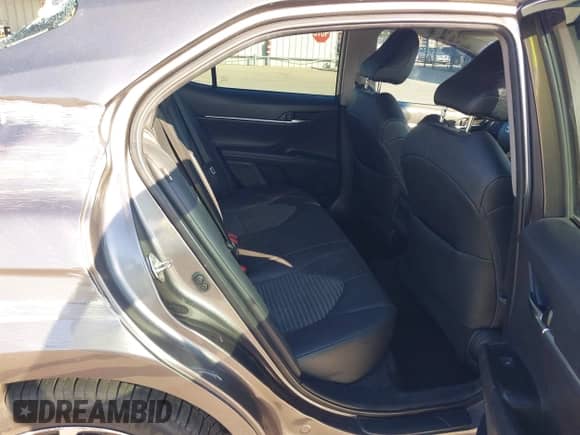 2020 Toyota Camry SE с VIN 4T1M11AK6LU389661, выставлен на аукционе IAAI как лот 43362827 с пробегом 153 446 миль миль и . История ставок и продаж доступна на DreamBid. Изображение 8.