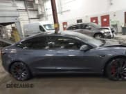 ✅ 2021 Tesla Model 3 Performance • VIN: 5YJ3E1EC3MF044802 • Lot: 41891096. Wystawiony na IAAI z przebiegiem 56 001 mil. Bezpłatny archiwum sprzedaży aukcyjnych z USA i szczegółowy raport historii pojazdu na DreamBid. Zdjęcie 13.