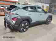 2025 Hyundai Kona SEL with VIN KM8HBCABXSU234040, listed as a Copart auction lot 43825495 with 2,340 mi miles and Clean title. Bid and sale history available at DreamBid. Image 3.