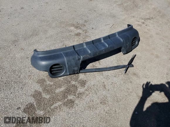 ✅ 2008 Ford Ranger XLT • VIN: 1FTYR44U48PA47922 • Lot: 71272365. Wystawiony na Copart z przebiegiem 74 473 mil. Bezpłatny archiwum sprzedaży aukcyjnych z USA i szczegółowy raport historii pojazdu na DreamBid. Zdjęcie 12.