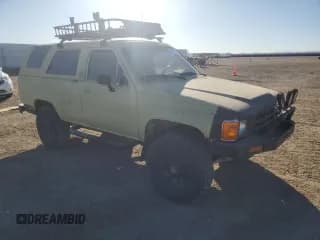 ✅ 1986 Toyota 4Runner • VIN: JT4RN62D4G0086029 • Лот: 87976785. Опубликован ранее на Copart с пробегом 236 367 миль. Бесплатный доступ к архиву аукционных продаж из США и подробный отчёт об истории автомобиля на DreamBid. Изображение 4.