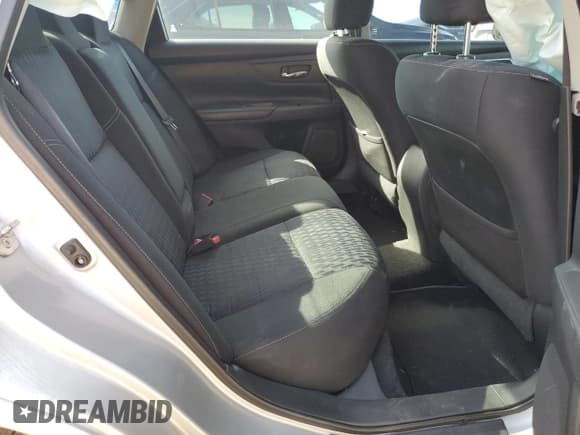 ✅ 2018 Nissan Altima SV • VIN: 1N4AL3AP3JC275621 • Lot: 89530255. Wystawiony na Copart z przebiegiem 145 362 mil. Bezpłatny archiwum sprzedaży aukcyjnych z USA i szczegółowy raport historii pojazdu na DreamBid. Zdjęcie 10.