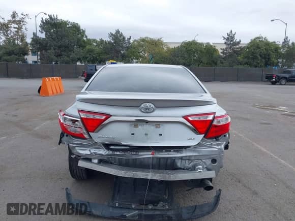2016 Toyota Camry SE z VIN 4T1BF1FK3GU128947, wystawiony jako IAAI lot #43441717 z przebiegiem 135 744 mil mil oraz . Historia ofert i sprzedaży dostępna na DreamBid. Obrazek 17.