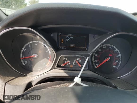 ✅ 2015 Ford Focus ST • VIN: 1FADP3L97FL239731 • Lot: 84978195. Wystawiony na Copart z przebiegiem 112 161 mil. Bezpłatny archiwum sprzedaży aukcyjnych z USA i szczegółowy raport historii pojazdu na DreamBid. Zdjęcie 9.