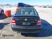 ✅ 2004 Volkswagen Jetta GLS • VIN: 3VWSE69M94M127199 • Lot: 43504715. Listed on IAAI with 128,057 mi. Free auction sales archive from the USA and detailed vehicle history report at DreamBid. Image 15.