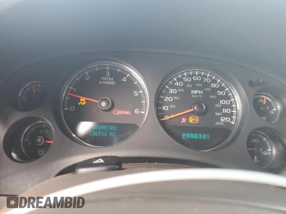 ✅ 2007 GMC Yukon SLT • VIN: 1GKFK13077R266910 • Лот: 83902485. Опубликован ранее на Copart с пробегом 156 933 миль. Бесплатный доступ к архиву аукционных продаж из США и подробный отчёт об истории автомобиля на DreamBid. Изображение 9.