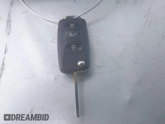 ✅ 2010 Volkswagen Jetta Limited Edition • VIN: 3VWAX7AJ9AM146831 • Lot: 42545569. Listed on IAAI with 137,061 mi. Free auction sales archive from the USA and detailed vehicle history report at DreamBid. Image 11.