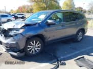 ✅ 2019 Honda Pilot EX-L • VIN: 5FNYF6H58KB099160 • Lot: 43461102. Wystawiony na IAAI z przebiegiem 95 844 mil. Bezpłatny archiwum sprzedaży aukcyjnych z USA i szczegółowy raport historii pojazdu na DreamBid. Zdjęcie 2.
