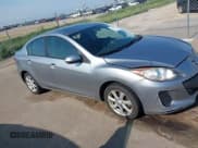 ✅ 2013 Mazda 3 i Grand Touring • VIN: JM1BL1W72D1742751 • Лот: 42670021. Опубликован ранее на IAAI с пробегом 143 698 миль. Бесплатный доступ к архиву аукционных продаж из США и подробный отчёт об истории автомобиля на DreamBid. Изображение 1.