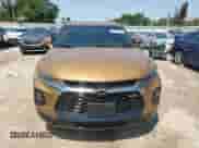 2020 Chevrolet Blazer RS z VIN 3GNKBERS1LS571697, wystawiony jako Copart lot #59970315 z przebiegiem 42 834 mil mil oraz Szkoda całkowita • Salvage title. Historia ofert i sprzedaży dostępna na DreamBid. Obrazek 5.