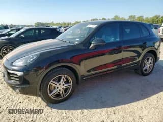 ✅ 2017 Porsche Cayenne S • VIN: WP1AB2A21HLA50148 • Lot: 86157905. Wystawiony na Copart z przebiegiem 122 467 mil. Bezpłatny archiwum sprzedaży aukcyjnych z USA i szczegółowy raport historii pojazdu na DreamBid. Zdjęcie 1.