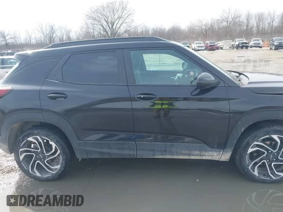 2025 Chevrolet TrailBlazer RS с VIN KL79MUSL6SB024513, выставлен на аукционе IAAI как лот 41829743 с пробегом 7 082 миль миль и . История ставок и продаж доступна на DreamBid. Изображение 13.