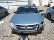 ✅ 2013 Dodge Avenger SE • VIN: 1C3CDZAB0DN687824 • Лот: 72419164. Опубликован ранее на Copart с пробегом 168 075 миль. Бесплатный доступ к архиву аукционных продаж из США и подробный отчёт об истории автомобиля на DreamBid. Изображение 5.