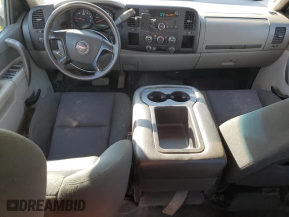 ✅ 2013 GMC Sierra 1500 Work Truck • VIN: 1GTR1TE01DZ404246 • Лот: 84040305. Опубликован ранее на Copart с пробегом 213 430 миль. Бесплатный доступ к архиву аукционных продаж из США и подробный отчёт об истории автомобиля на DreamBid. Изображение 8.