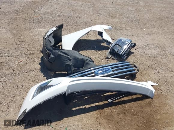 ✅ 2021 Ford Expedition Limited • VIN: 1FMJU1KT0MEA73802 • Lot: 41766071. Wystawiony na IAAI z przebiegiem 40 196 mil. Bezpłatny archiwum sprzedaży aukcyjnych z USA i szczegółowy raport historii pojazdu na DreamBid. Zdjęcie 12.