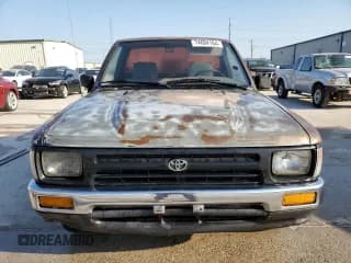 ✅ 1994 Toyota Pickup • VIN: 4TARN81A5RZ256220 • Лот: 74604164. Опубликован ранее на Copart с пробегом 208 297 миль. Бесплатный доступ к архиву аукционных продаж из США и подробный отчёт об истории автомобиля на DreamBid. Изображение 5.