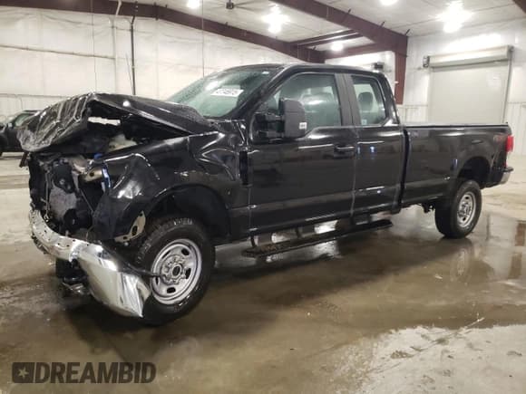 ✅ 2022 Ford F-250 XL • VIN: 1FT7X2B67NED58360 • Lot: 54734775. Listed on Copart with 69,872 mi. Free auction sales archive from the USA and detailed vehicle history report at DreamBid. Image 1.