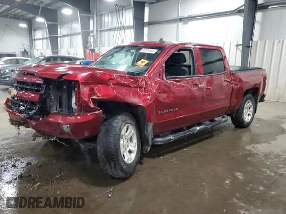 ✅ 2018 Chevrolet Silverado 1500 LT • VIN: 3GCUKREC3JG280884 • Лот: 68926045. Опубликован ранее на Copart с пробегом 142 888 миль. Бесплатный доступ к архиву аукционных продаж из США и подробный отчёт об истории автомобиля на DreamBid. Изображение 1.