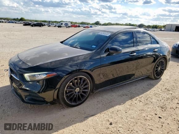 ✅ 2020 Mercedes-Benz A 220 • VIN: WDD3G4EB1LW038628 • Лот: 84284545. Опубликован ранее на Copart с пробегом 210 914 миль. Бесплатный доступ к архиву аукционных продаж из США и подробный отчёт об истории автомобиля на DreamBid. Изображение 1.