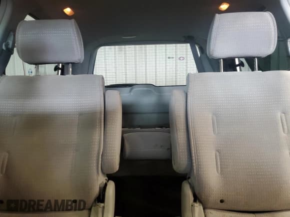 ✅ 2005 Nissan Quest • VIN: 5N1BV28U25N133717 • Lot: 84565805. Wystawiony na Copart z przebiegiem 161 898 mil. Bezpłatny archiwum sprzedaży aukcyjnych z USA i szczegółowy raport historii pojazdu na DreamBid. Zdjęcie 10.