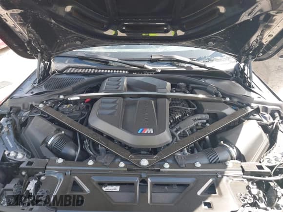 ✅ 2024 BMW M2 • VIN: 3MF13DM0XR8D99996 • Lot: 42042486. Wystawiony na IAAI z przebiegiem 8 120 mil. Bezpłatny archiwum sprzedaży aukcyjnych z USA i szczegółowy raport historii pojazdu na DreamBid. Zdjęcie 10.