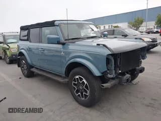 ✅ 2021 Ford Bronco Black Diamond • VIN: 1FMEE5DPXMLA68382 • Lot: 43586867. Listed on IAAI with 20,776 mi. Free auction sales archive from the USA and detailed vehicle history report at DreamBid. Image 1.