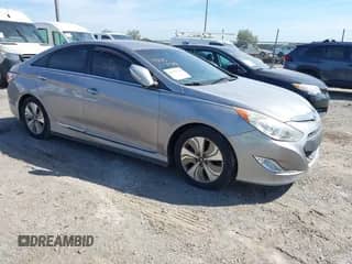 2013 Hyundai Sonata Limited с VIN KMHEC4A43DA092514, выставлен на аукционе IAAI как лот 43357139 с пробегом 148 427 миль миль и . История ставок и продаж доступна на DreamBid. Изображение 1.
