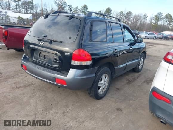 2006 Hyundai Santa Fe GLS с VIN KM8SC13E76U071688, выставлен на аукционе IAAI как лот 41557314 с пробегом 177 440 миль миль и . История ставок и продаж доступна на DreamBid. Изображение 4.