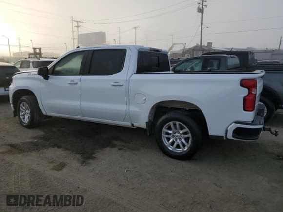 ✅ 2020 Chevrolet Silverado 1500 RST • VIN: 3GCPWDET0LG435690 • Lot: 75741874. Wystawiony na Copart z przebiegiem 48 581 mil. Bezpłatny archiwum sprzedaży aukcyjnych z USA i szczegółowy raport historii pojazdu na DreamBid. Zdjęcie 2.