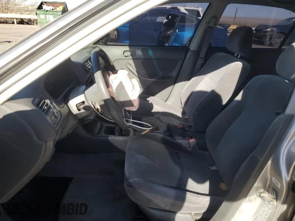 ✅ 1998 Honda Civic DX • VIN: 2HGEJ6521WH557165 • Лот: 49696105. Опубликован ранее на Copart с пробегом 220 779 миль. Бесплатный доступ к архиву аукционных продаж из США и подробный отчёт об истории автомобиля на DreamBid. Изображение 7.