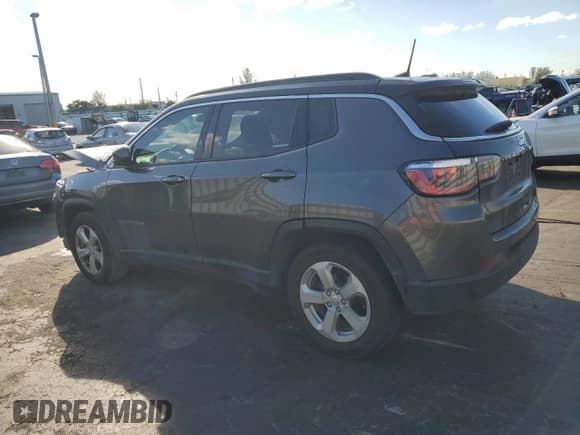 ✅ 2020 Jeep Compass Latitude • VIN: 3C4NJCBB1LT114888 • Lot: 86607295. Wystawiony na Copart z przebiegiem 53 956 mil. Bezpłatny archiwum sprzedaży aukcyjnych z USA i szczegółowy raport historii pojazdu na DreamBid. Zdjęcie 2.