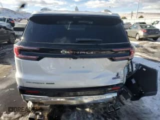 ✅ 2024 GMC Acadia AWD Denali • VIN: 1GKENRKS1RJ166856 • Lot: 87864625. Wystawiony na Copart z przebiegiem 6 693 mil. Bezpłatny archiwum sprzedaży aukcyjnych z USA i szczegółowy raport historii pojazdu na DreamBid. Zdjęcie 6.