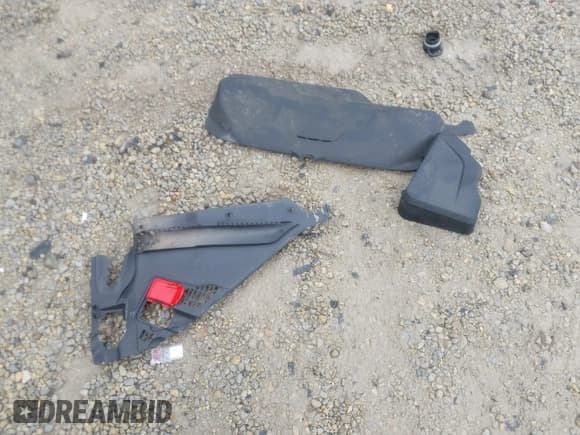 ✅ 2017 BMW 4 Series 430i xDrive • VIN: WBA4F9C32HG812152 • Lot: 42746696. Wystawiony na IAAI z przebiegiem 86 548 mil. Bezpłatny archiwum sprzedaży aukcyjnych z USA i szczegółowy raport historii pojazdu na DreamBid. Zdjęcie 12.